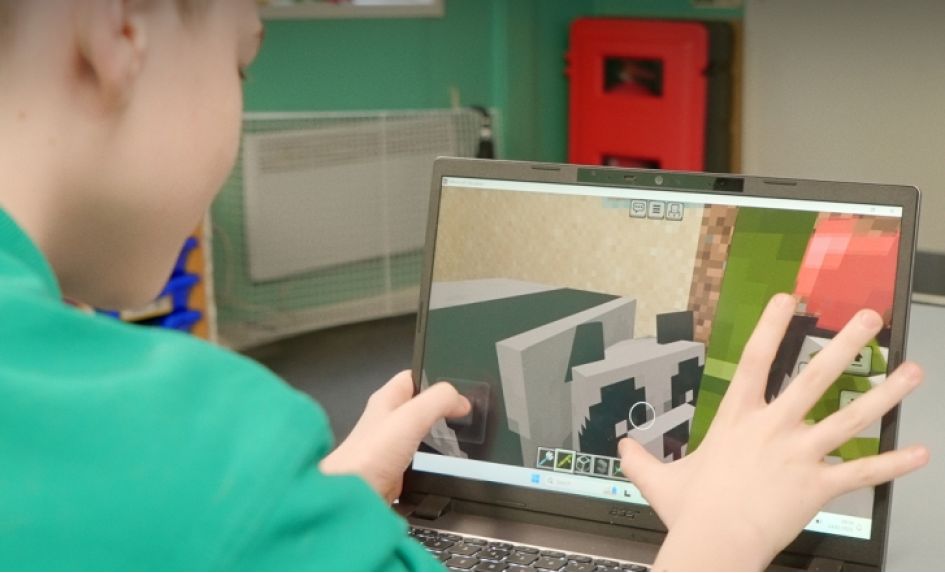 Acer and Intel transform learning with AI at Millgate School
