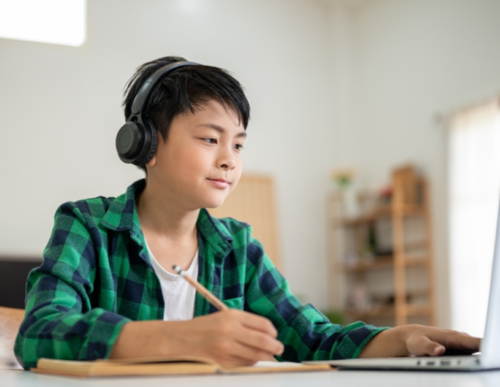 AI in education – New research on how teenagers are using it