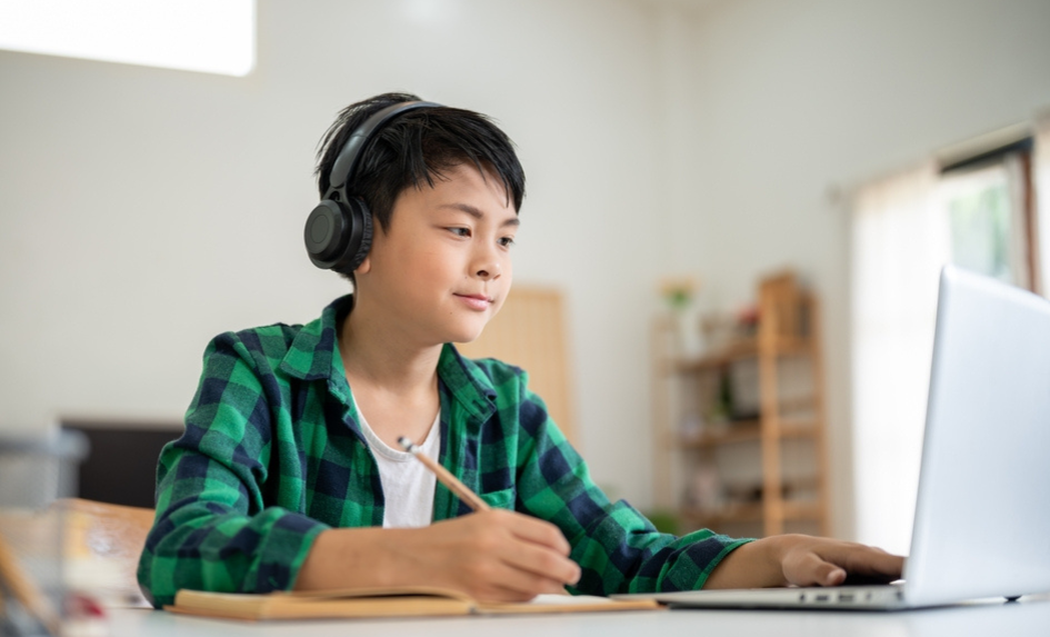 AI in education – New research on how teenagers are using it