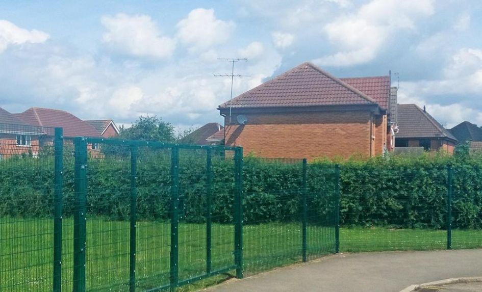 How to Replace Your School’s Fencing