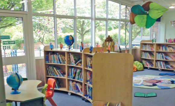 10 Ways to Revamp Your School’s Reading Spaces