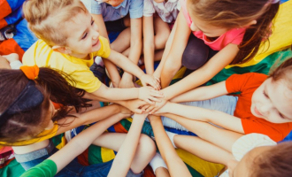 Healthy friendships – How to promote them in school