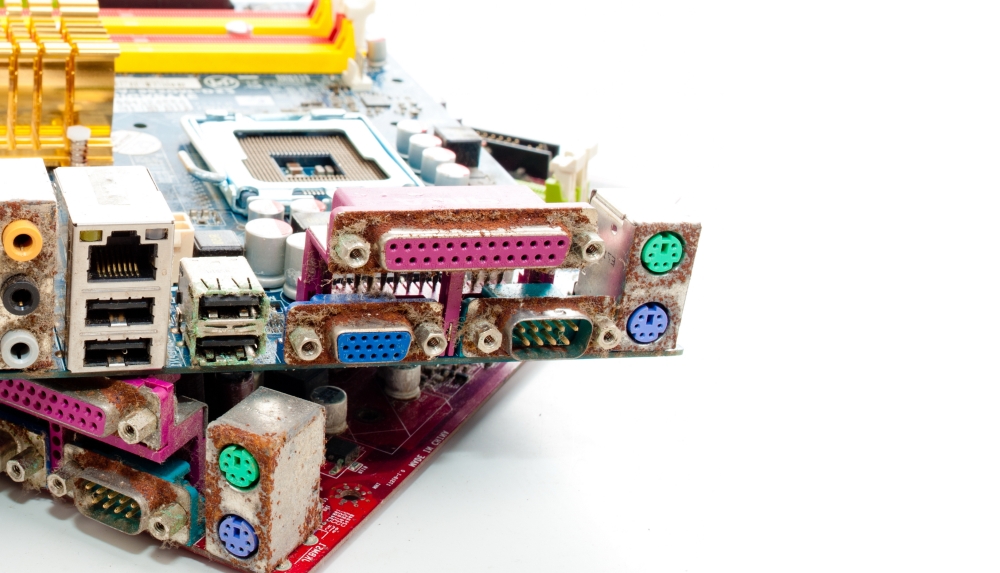 Dispose of Your Obsolete ICT Responsibly (And Cheaply)