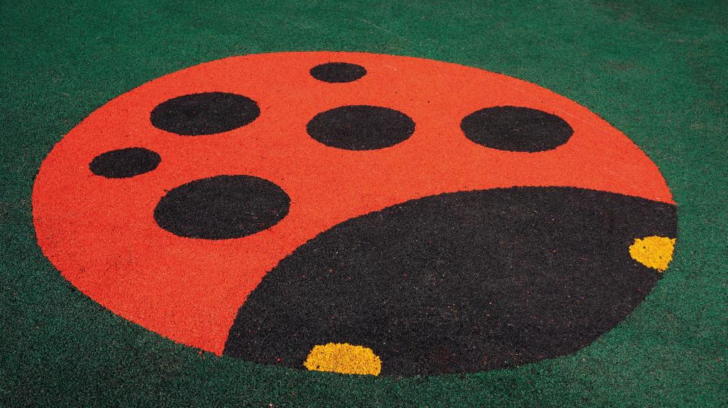 How to Choose the Right Playground Surface